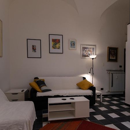 Nik Rooms Генуа Екстериор снимка