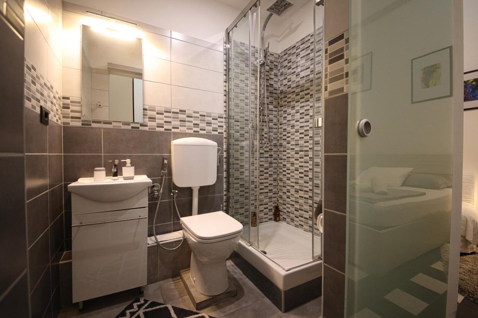 Nik Rooms Генуа Екстериор снимка