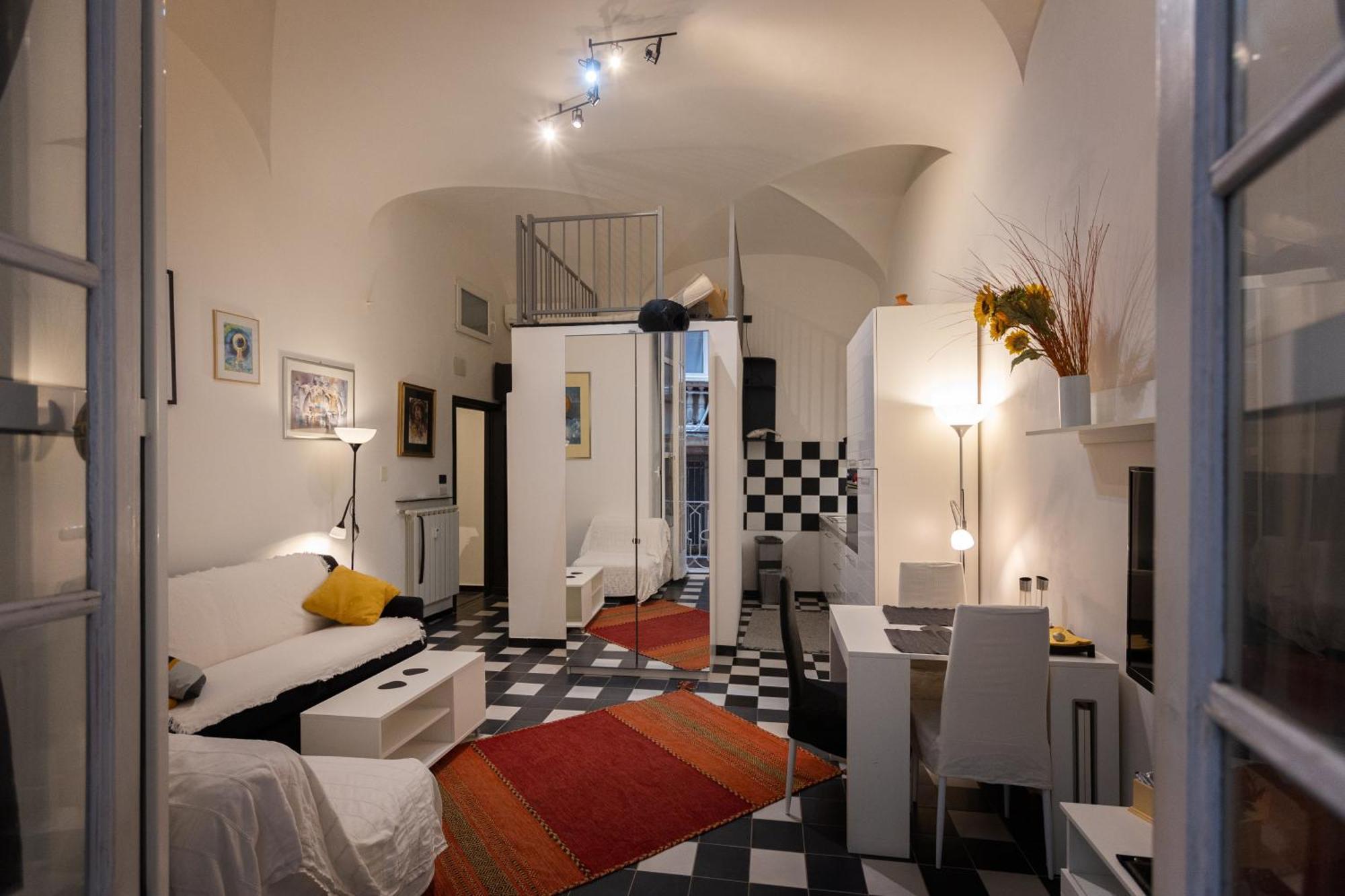 Nik Rooms Генуа Екстериор снимка